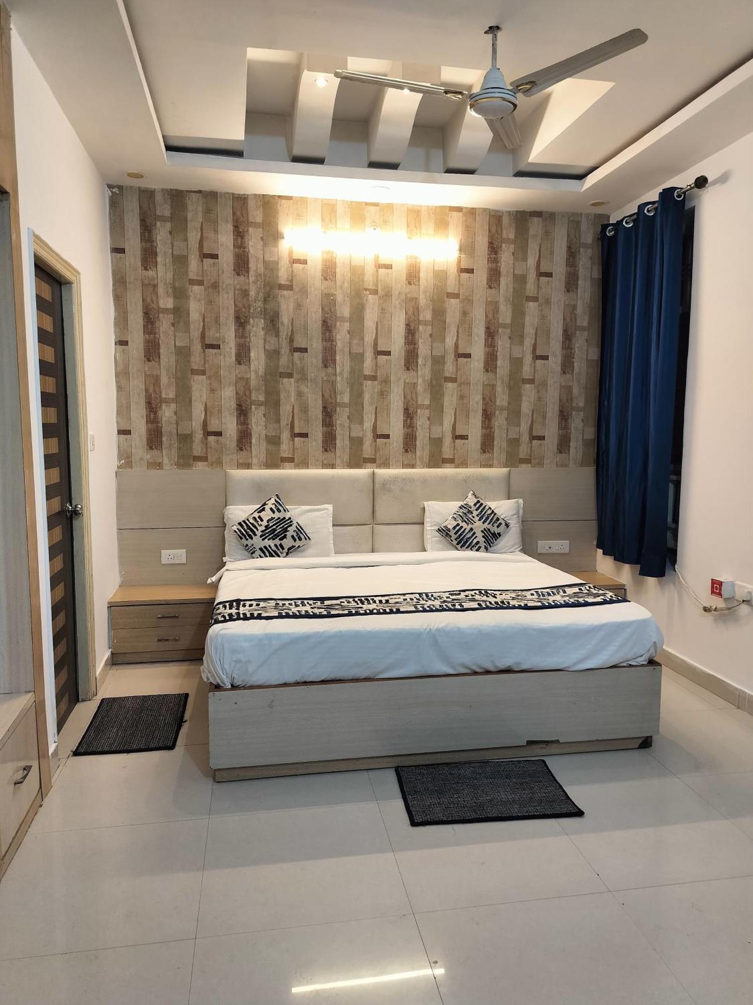 Hotel Kiara And Banquet Lucknow