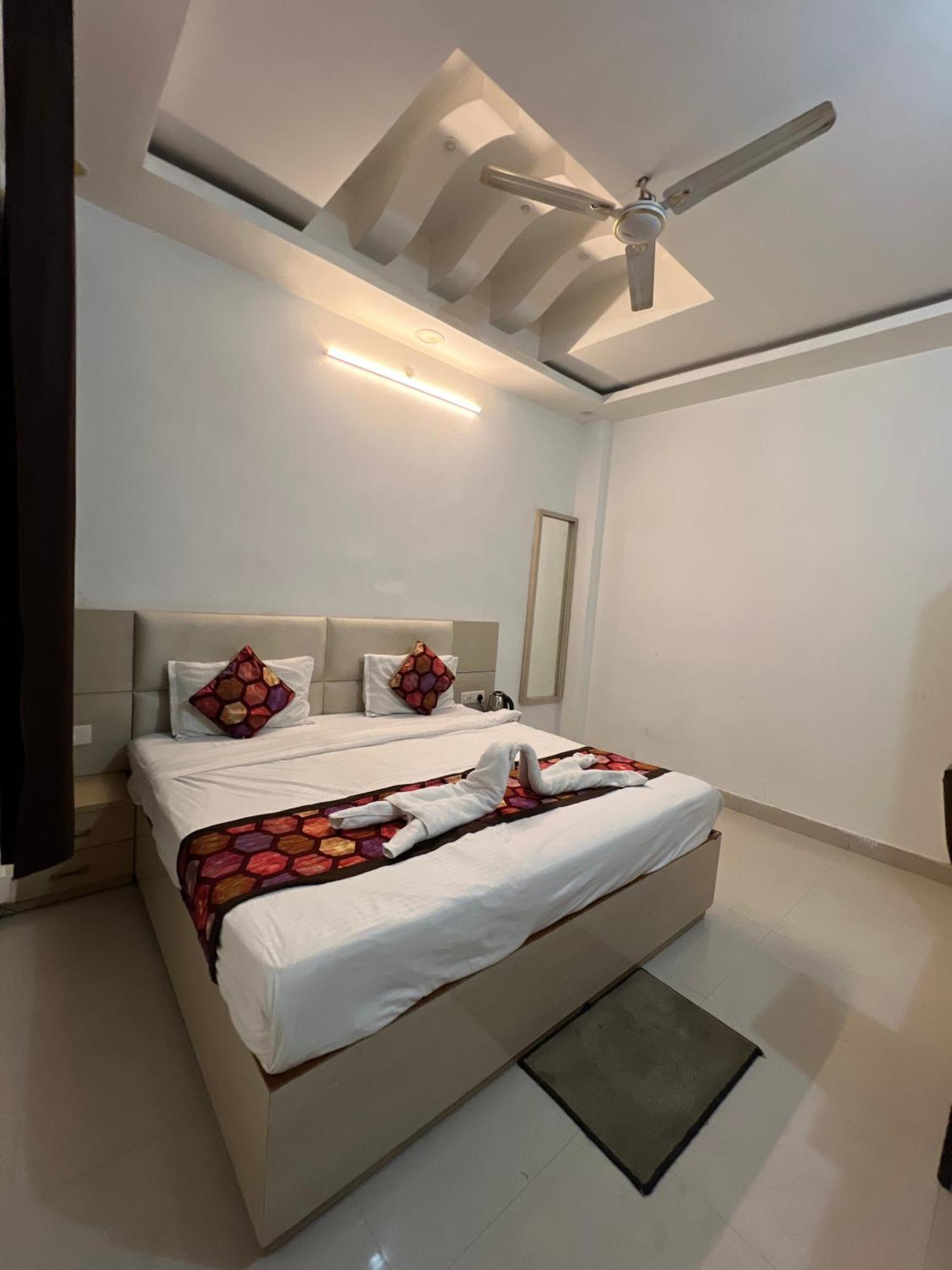 Kiara And Banquet 3* Lucknow